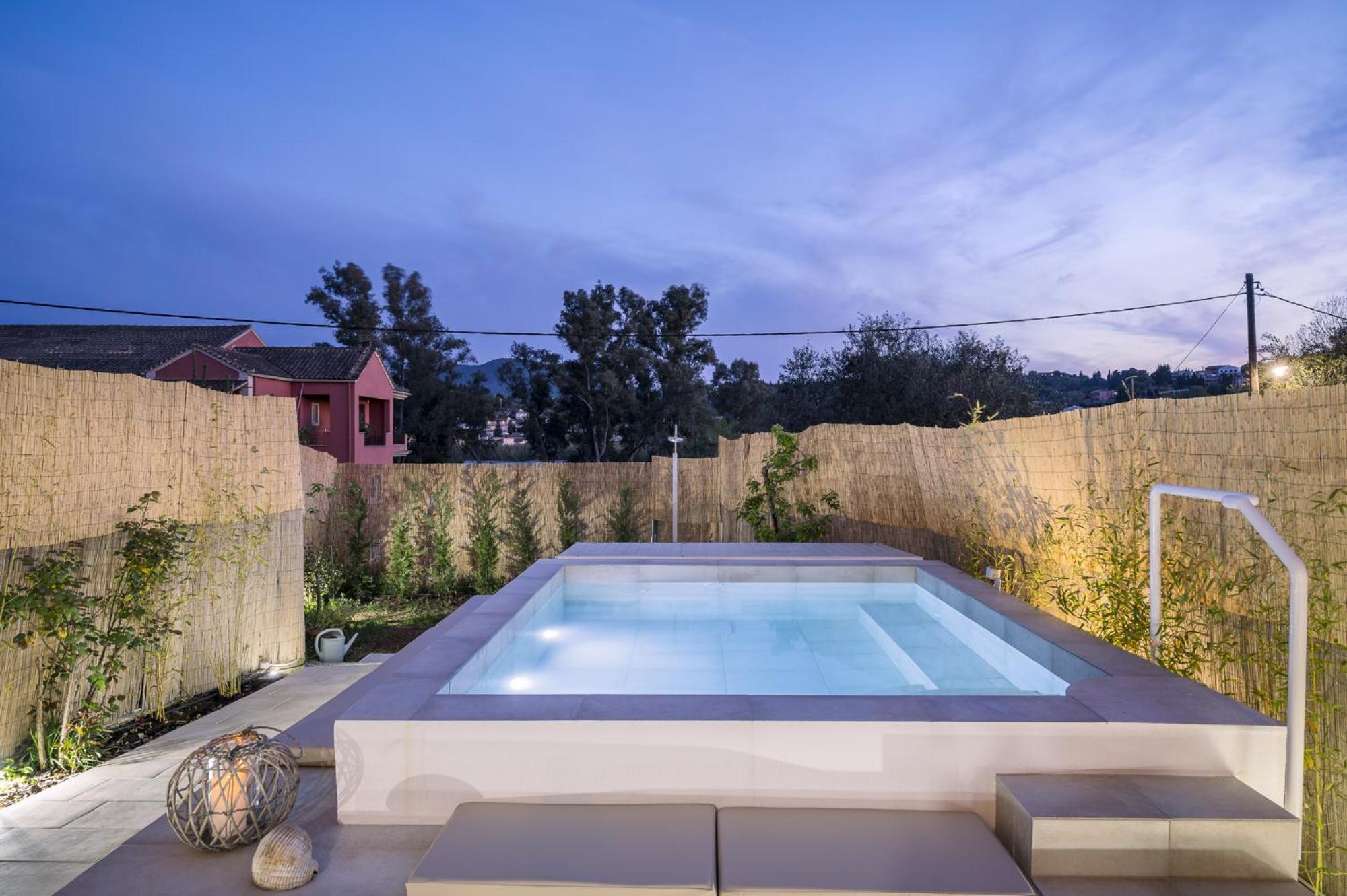 Villa Nina With Private Plunge Pool, 5Km To Corfu Town ภายนอก รูปภาพ